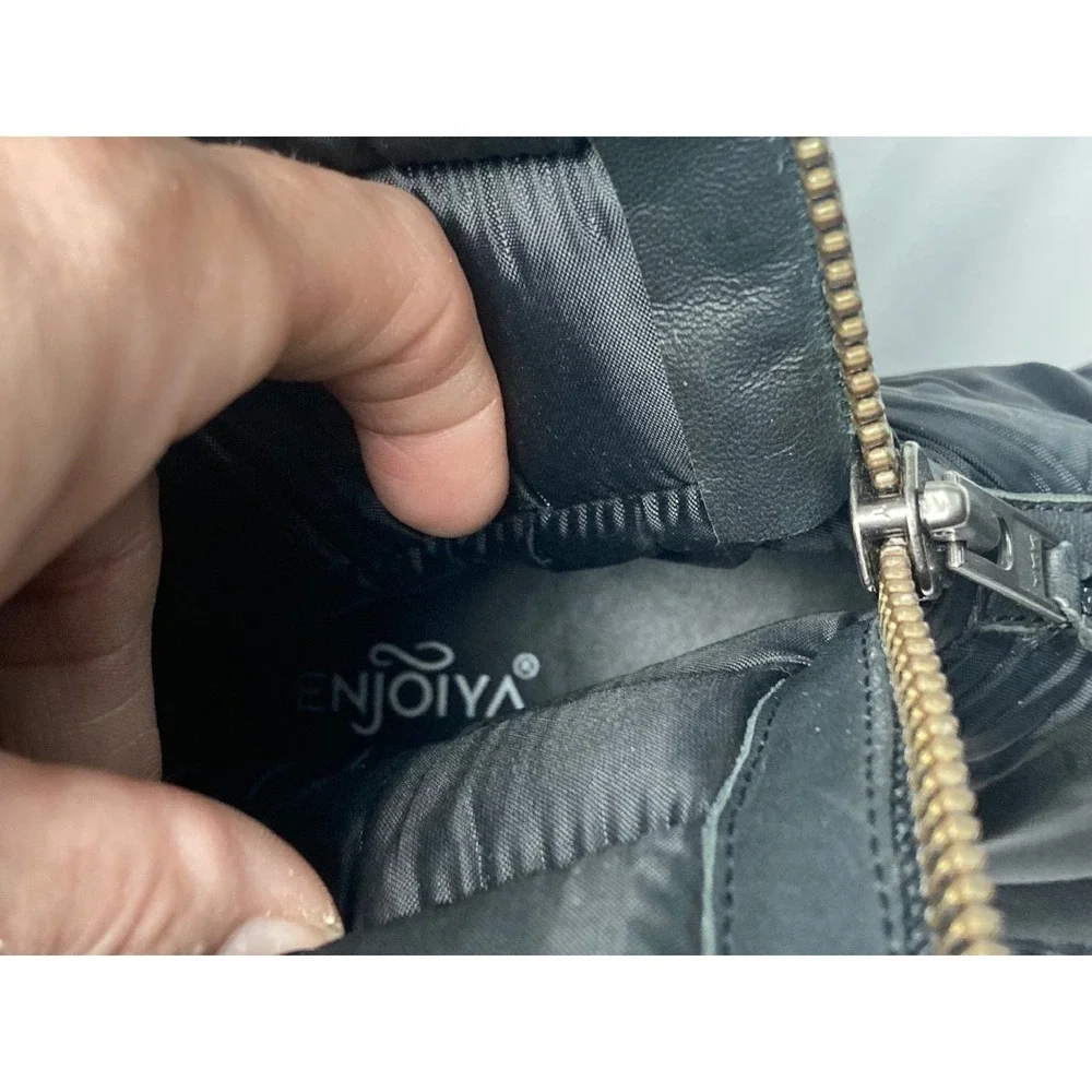 ENJOIYA Black‎ Quilted Winter Boots Zip Front Insulated NWOB